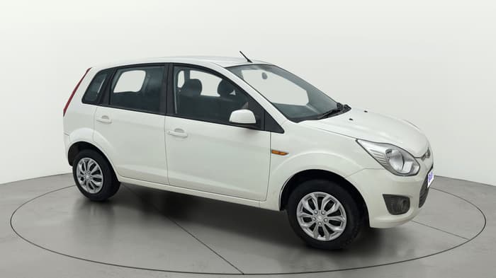 2013 Ford Figo ZXI 1.2 PETROL, Petrol, Manual, 56,799 km, Right Front Diagonal