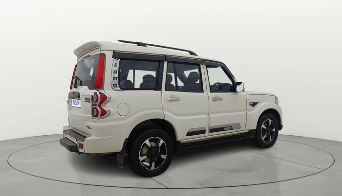 2023 Mahindra SCORPIO CLASSIC S11 7STR, Diesel, Manual, 69,129 km, Right Back Diagonal