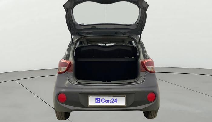 2019 Hyundai Grand i10 MAGNA 1.2 KAPPA VTVT, Petrol, Manual, 83,373 km, Boot Door Open