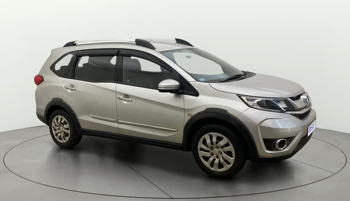 2018 Honda BR-V 1.5L I-VTEC S, Petrol, Manual, 64,551 km, Right Front Diagonal