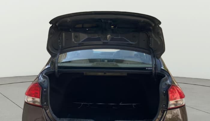 2015 Maruti Ciaz ZDI SHVS, Diesel, Manual, 66,258 km, Boot Door Open