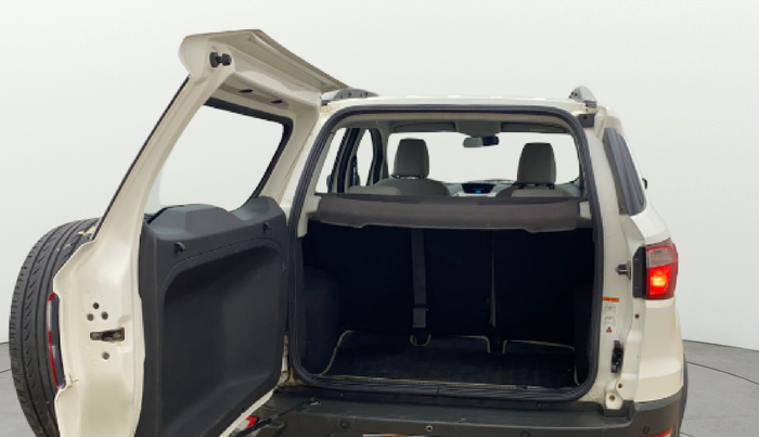 2016 Ford Ecosport TITANIUM 1.5L PETROL AT, Petrol, Automatic, 1,00,877 km, Boot Door Open