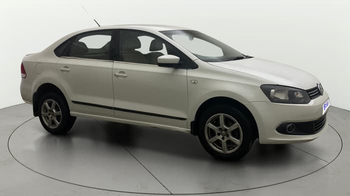2014 Volkswagen Vento HIGHLINE DIESEL 1.6, Diesel, Manual, 1,05,480 km, Right Front Diagonal