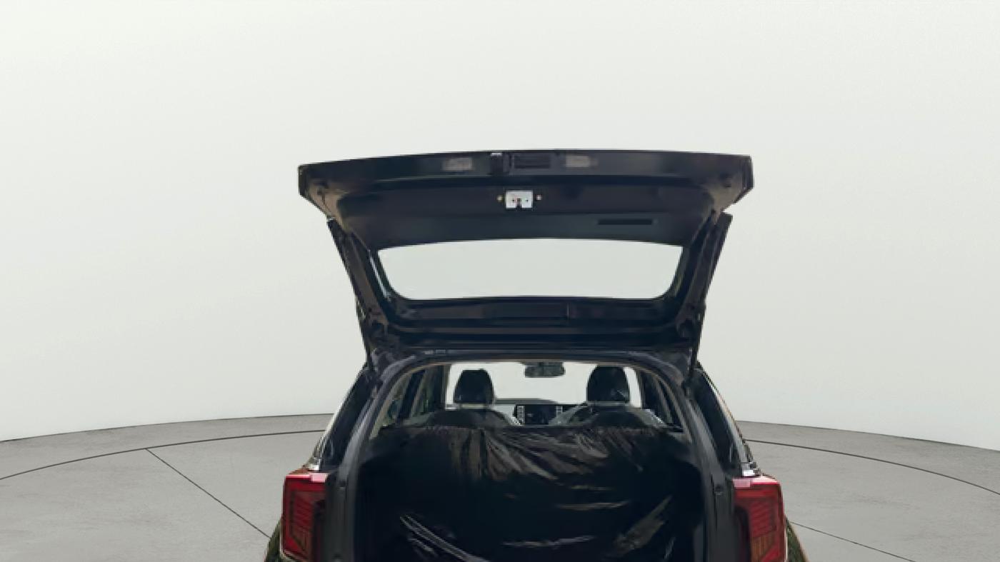2024 KIA SONET HTK (O) 1.2 Petrol MT, Petrol, Manual, 1,862 km, Boot Door Open