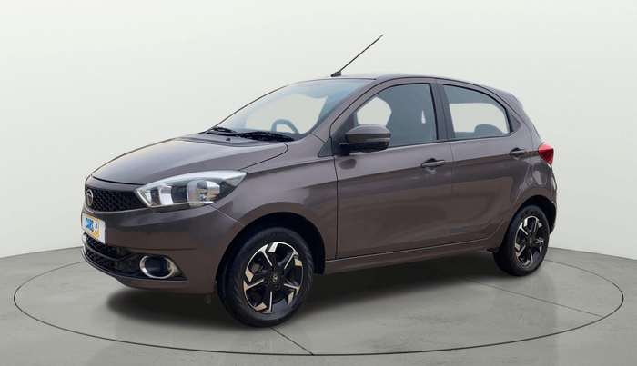 2017 Tata Tiago XZ PETROL, Petrol, Manual, 74,049 km, Left Front Diagonal
