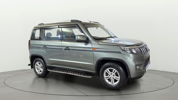 2021 Mahindra BOLERO NEO N 10, Diesel, Manual, 31,389 km, Right Front Diagonal