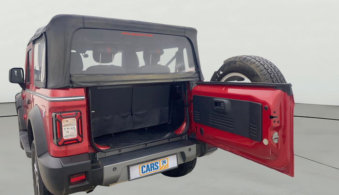 2021 Mahindra Thar LX  P 4WD AT CONVERTIBLE, Petrol, Automatic, 34,806 km, Boot Door Open