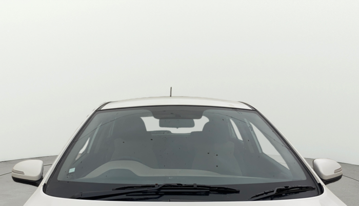 2017 Hyundai Elite i20 ASTA 1.2, Petrol, Manual, 1,03,531 km, Front Windshield