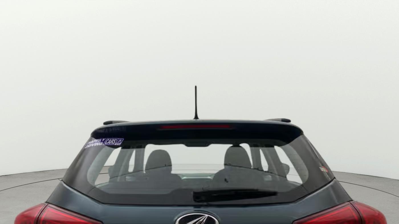 2019 Mahindra XUV300 W8 1.5 DIESEL AMT, Diesel, Automatic, 73,135 km, Rear Windshield