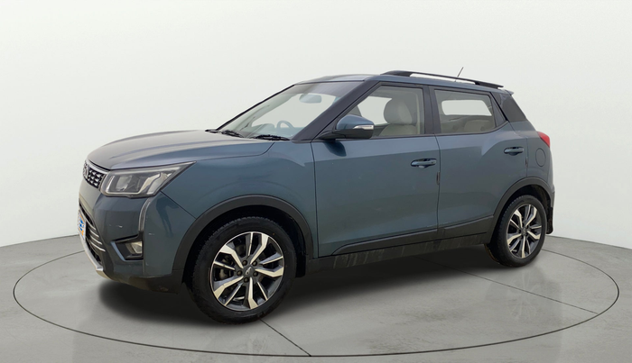 2021 Mahindra XUV300 W8 (O) 1.2 PETROL AMT, CNG, Automatic, 42,659 km, Left Front Diagonal