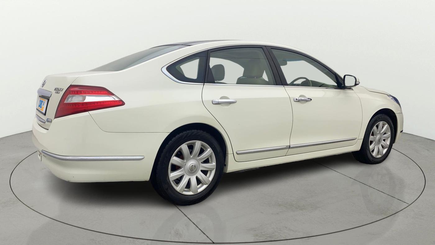2016 Nissan Teana 250XV, Petrol, Automatic, 74,405 km, Right Back Diagonal