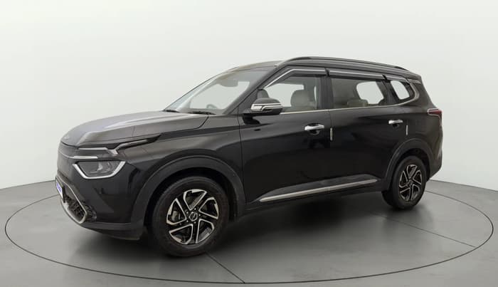 2022 KIA CARENS LUXURY PLUS 1.4 PETROL 7 STR, Petrol, Manual, 78,921 km, Left Front Diagonal