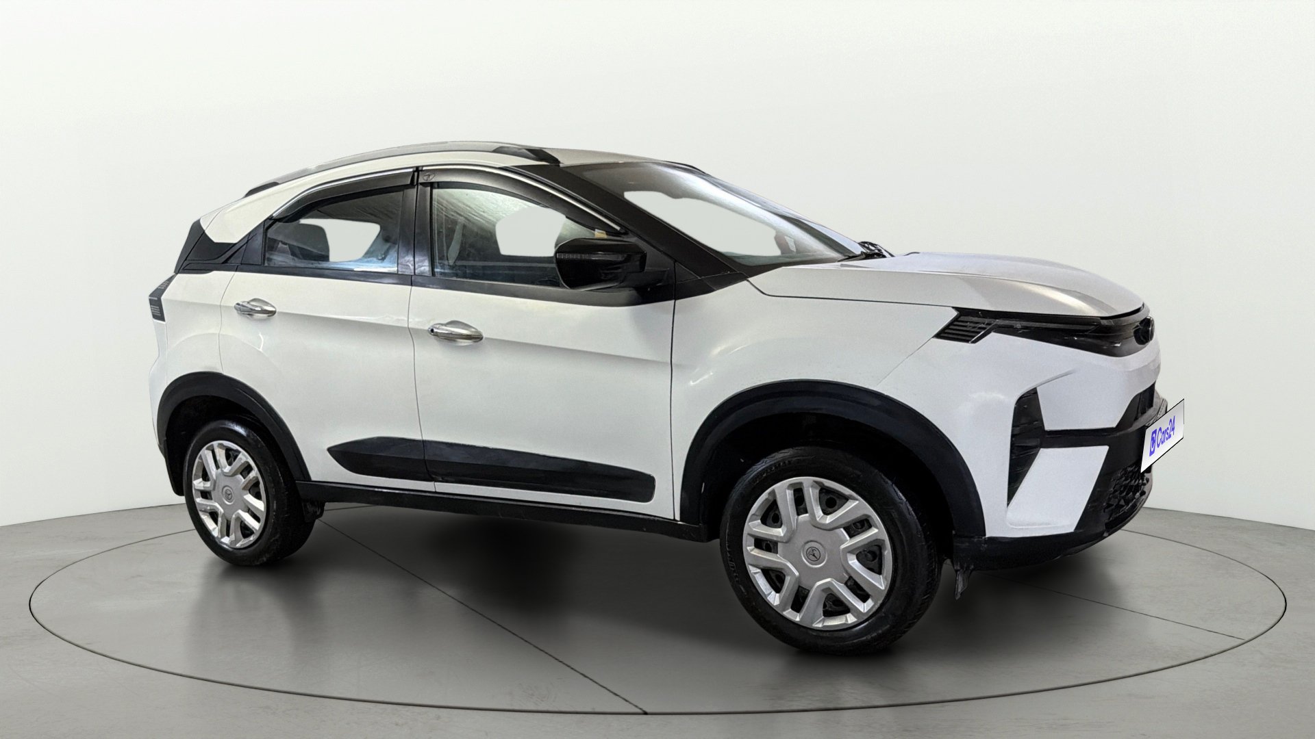 2024 Tata Nexon Pure S 1.2 iCNG 2024 Tata Nexon Pure S 1.2 iCNG