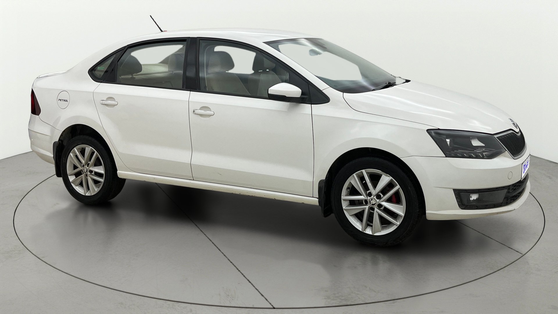 2018 Skoda Rapid 2021-2022 1.6 MPI STYLE PLUS MT