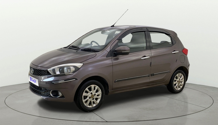 2017 Tata Tiago XZ PETROL, CNG, Manual, 84,453 km, Left Front Diagonal