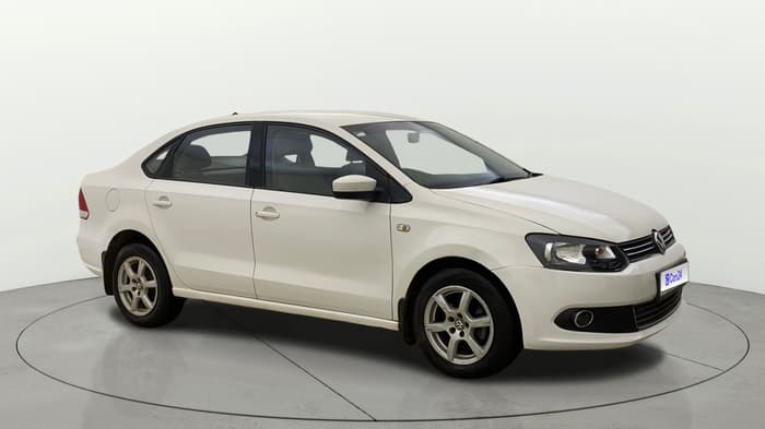 2014 Volkswagen Vento HIGHLINE PETROL AT, Petrol, Automatic, 92,803 km, Right Front Diagonal