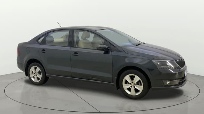 2018 Skoda Rapid AMBITION 1.6 MPI AT, Petrol, Automatic, 56,449 km, Right Front Diagonal