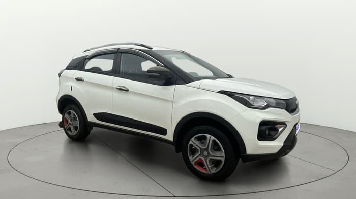 2022 Tata NEXON XE PETROL, Petrol, Manual, 16,756 km, Right Front Diagonal