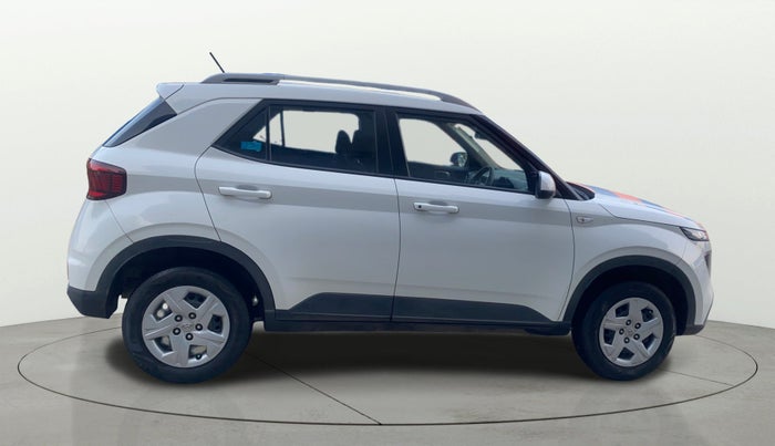 2020 Hyundai VENUE S 1.2, Petrol, Manual, 29,129 km, Right Side View