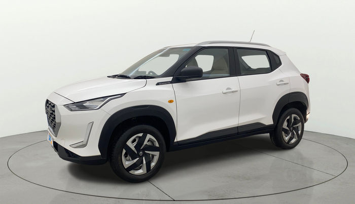 2022 Nissan MAGNITE XE, Petrol, Manual, 10,558 km, Left Front Diagonal