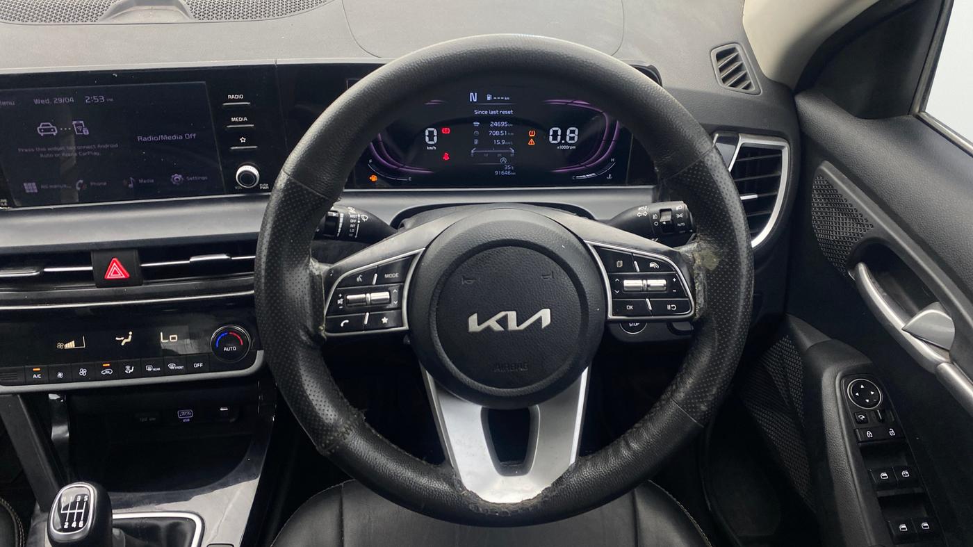 2023 KIA SELTOS  HTK PLUS 1.5 DIESEL IMT, Diesel, Manual, 91,645 km, Steering Wheel Close Up