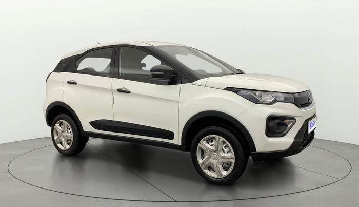 2023 Tata NEXON XE PETROL, Petrol, Manual, 20,709 km, Right Front Diagonal