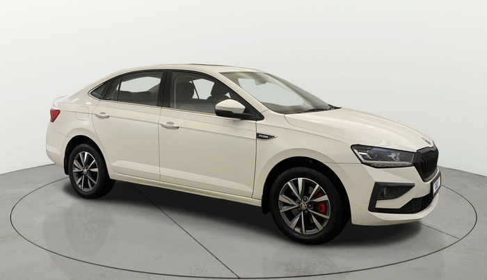 2022 Skoda SLAVIA STYLE 1.5L TSI MT, Petrol, Manual, 17,788 km, Right Front Diagonal