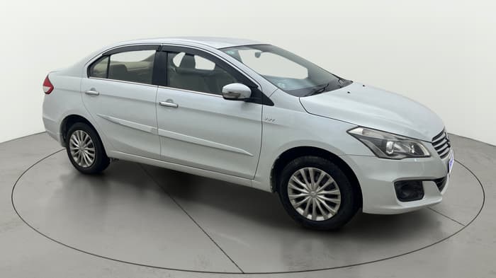 2016 Maruti Ciaz VXI+, Petrol, Manual, 1,15,003 km, Right Front Diagonal