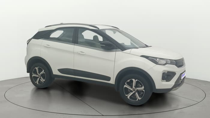 2022 Tata NEXON XZ PLUS (PREMIUM) PETROL, Petrol, Manual, 37,379 km, Right Front Diagonal