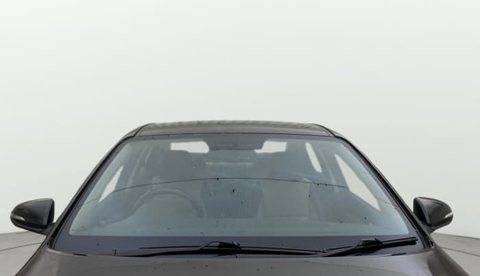 2018 Hyundai Verna 1.6 VTVT SX (O) AT, Petrol, Automatic, 81,555 km, Front Windshield