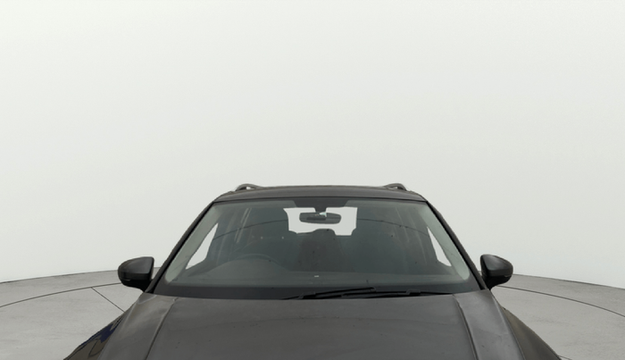 2018 Volkswagen TIGUAN HIGHLINE TDI AT, Diesel, Automatic, 1,41,504 km, Front Windshield