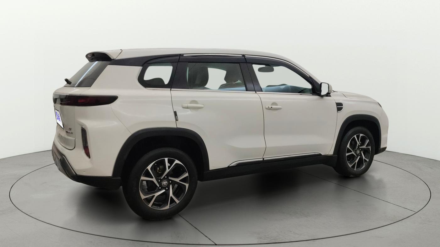 2023 Toyota URBAN CRUISER HYRYDER G NEO DRIVE, Petrol, Manual, 66,856 km, Right Back Diagonal
