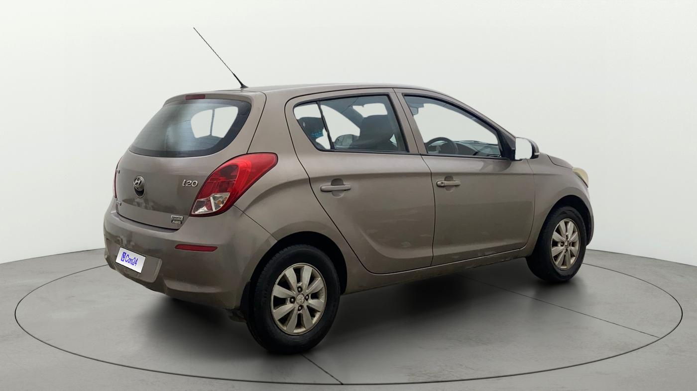2013 Hyundai i20 SPORTZ 1.4 CRDI, Diesel, Manual, 1,46,594 km, Right Back Diagonal