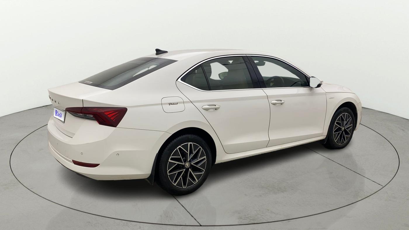 2021 Skoda Octavia L&K 2.0 AT, Petrol, Automatic, 73,572 km, Right Back Diagonal
