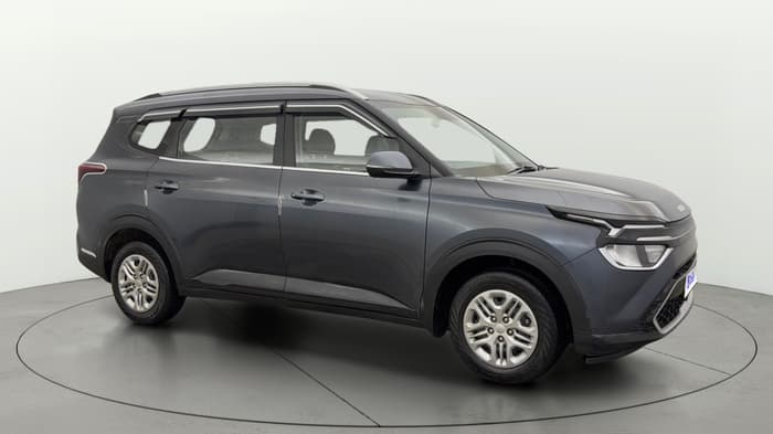 2022 KIA CARENS PRESTIGE 1.5 PETROL 7 STR, Petrol, Manual, 53,275 km, Right Front Diagonal