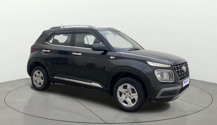 2020 Hyundai VENUE S 1.2, Petrol, Manual, 72,978 km, Right Front Diagonal