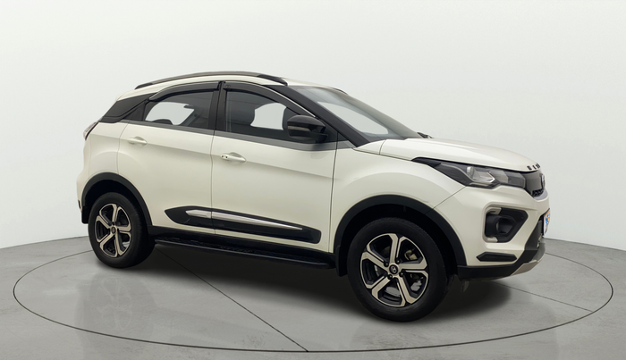 2022 Tata NEXON XZ PLUS PETROL SUNROOF, Petrol, Manual, 61,444 km, Right Front Diagonal