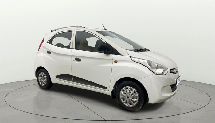 2017 Hyundai Eon ERA + SE, Petrol, Manual, 67,809 km, Right Front Diagonal