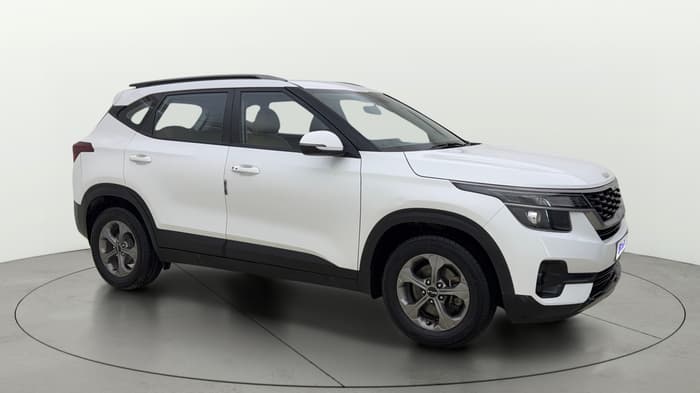 2021 KIA SELTOS HTK PLUS 1.5, Petrol, Manual, 1,13,836 km, Right Front Diagonal