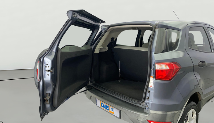 2015 Ford Ecosport AMBIENTE 1.5L PETROL, Petrol, Manual, 1,13,998 km, Boot Door Open