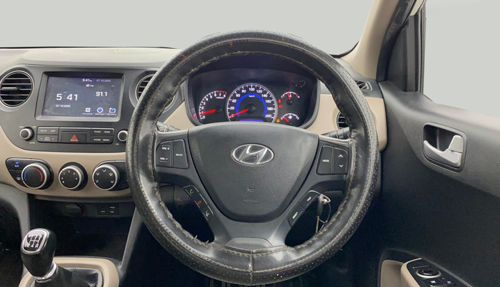 2017 Hyundai Grand i10 SPORTZ (O) 1.2 KAPPA VTVT, Petrol, Manual, 69,512 km, Steering Wheel Close Up