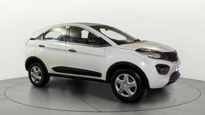2018 Tata NEXON XM PETROL, Petrol, Manual, 77,385 km, Right Front Diagonal