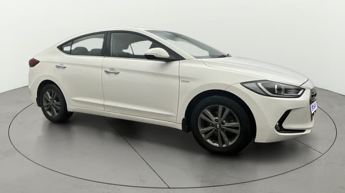 2016 Hyundai New Elantra 2.0 SX(O) AT PETROL, Petrol, Automatic, 71,958 km, Right Front Diagonal
