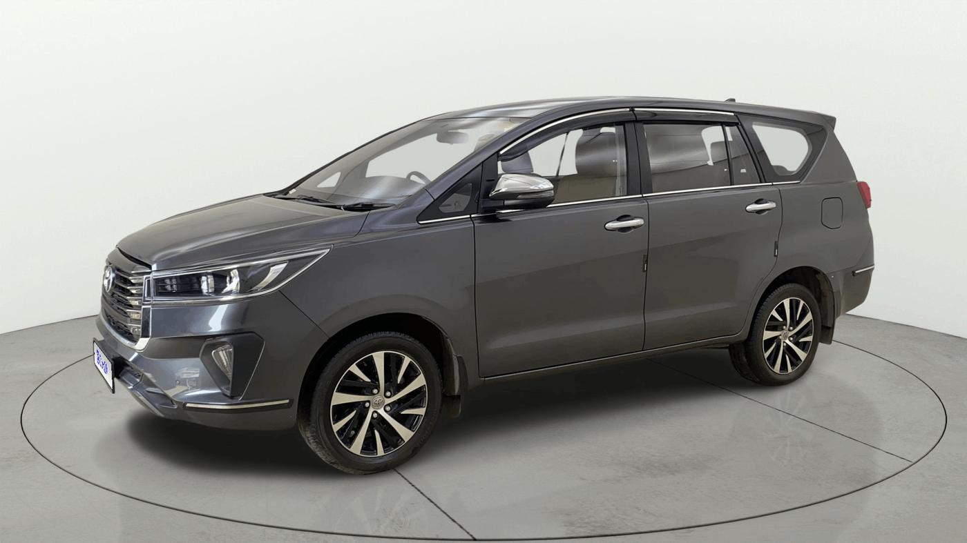 2022 Toyota Innova Crysta 2.7 ZX AT 7 STR, Petrol, Automatic, 10,460 km, Left Front Diagonal