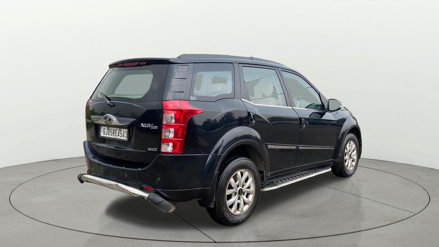 2018 Mahindra XUV500 W10, Diesel, Manual, 77,573 km, Right Back Diagonal