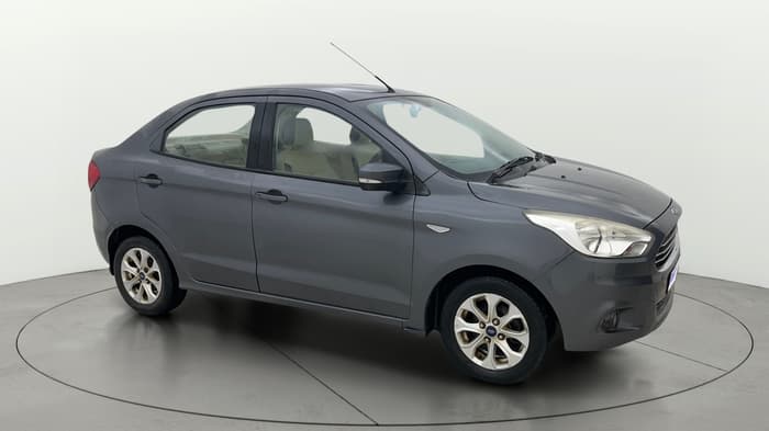 2015 Ford Figo Aspire TREND 1.2 PETROL, Petrol, Manual, 1,23,165 km, Right Front Diagonal