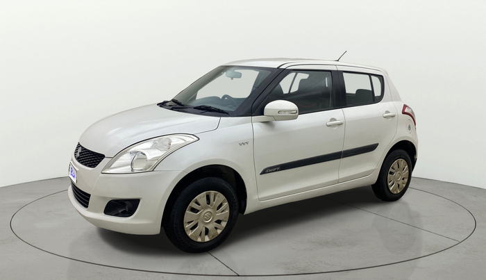 2014 Maruti Swift VXI, Petrol, Manual, 94,527 km, Left Front Diagonal