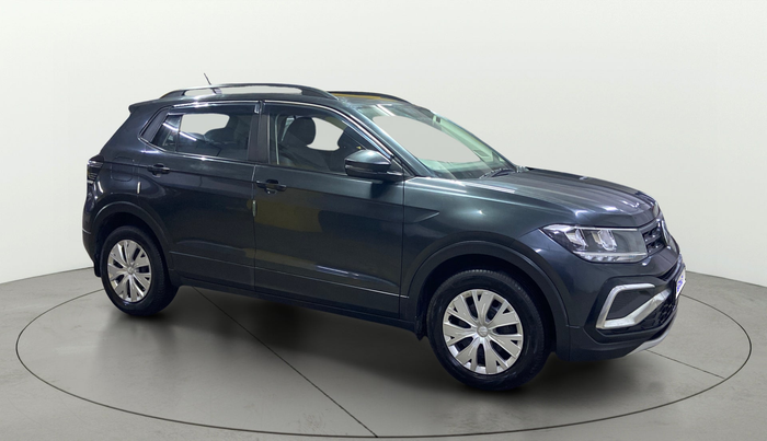 2023 Volkswagen TAIGUN COMFORTLINE 1.0 TSI MT, Petrol, Manual, 12,833 km, SRP