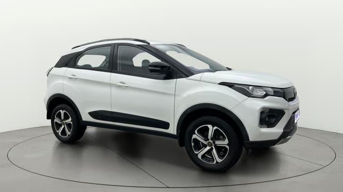 2022 Tata NEXON XZ PLUS PETROL, Petrol, Manual, 27,868 km, Right Front Diagonal