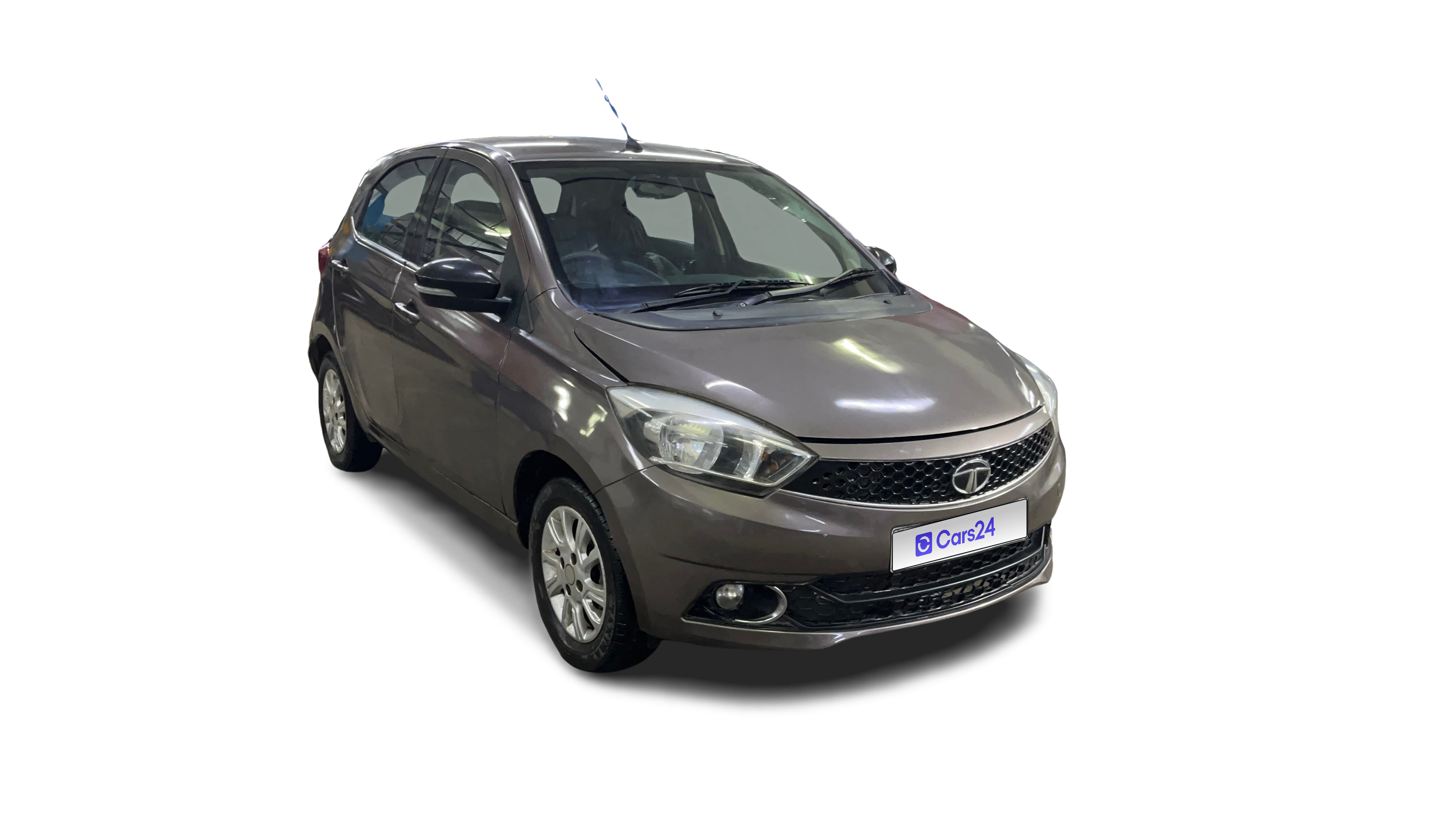 2016 Tata Tiago - Hatchback - Diesel - Manual - ₹3.21 lakh
